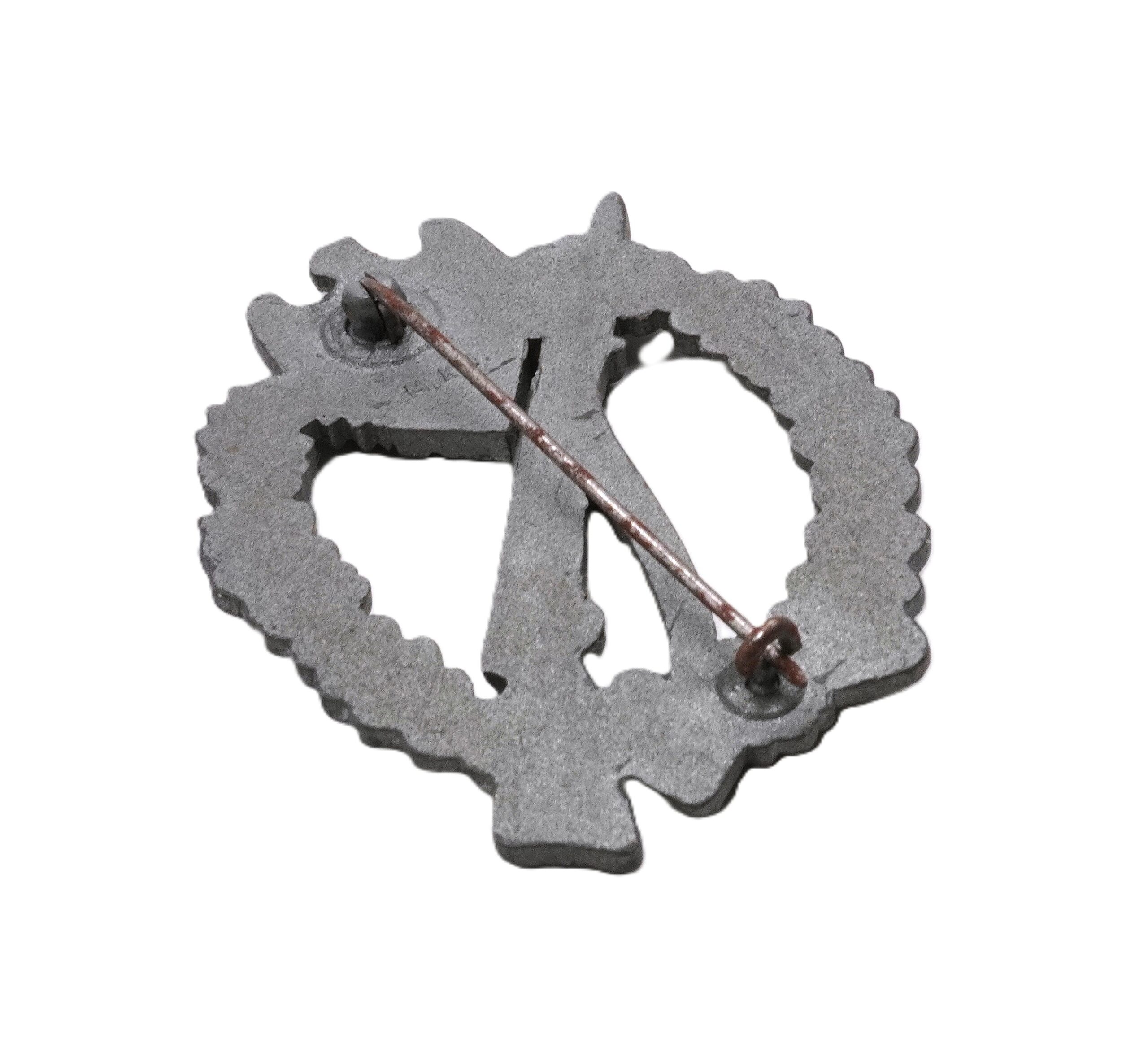 Infanterie Sturmabzeichen Silber – Hersteller M. K. 1 (Metall u. Kunststoff, Gablonz) – ISA – Bild 3