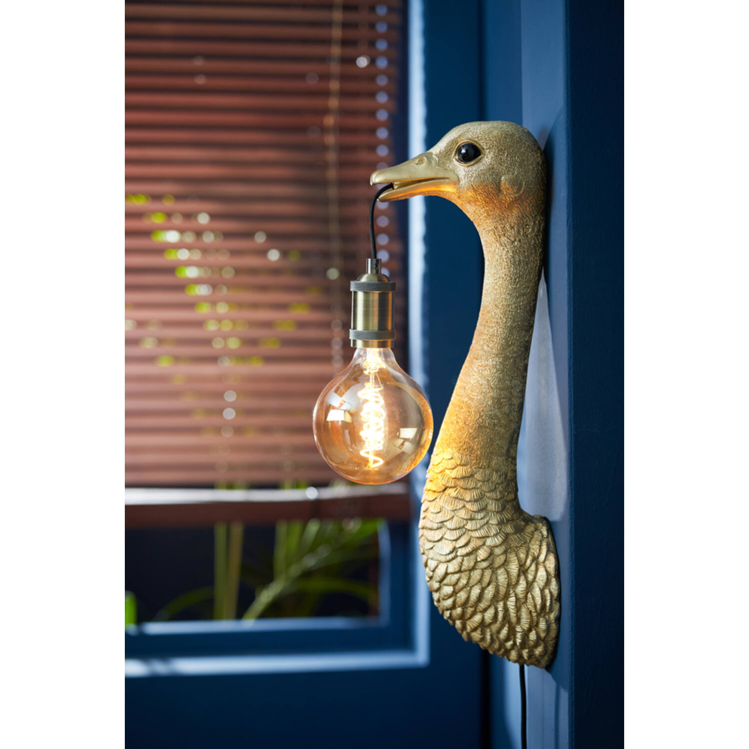Straußen-Wandleuchte gold Light & Living Ostrich – Bild 3